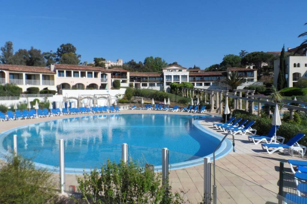הוילה Les Parcs De גרימו מראה חיצוני תמונה